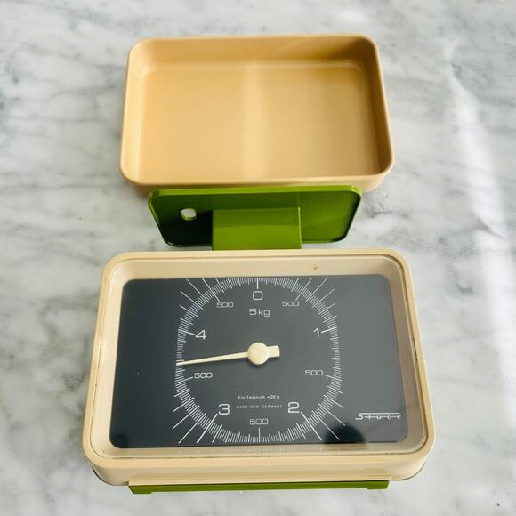 Stube Germany MCM Vintage 5kg Kitchen Scale Green Baking Kitchen Retro Prop - Picture 2 of 7